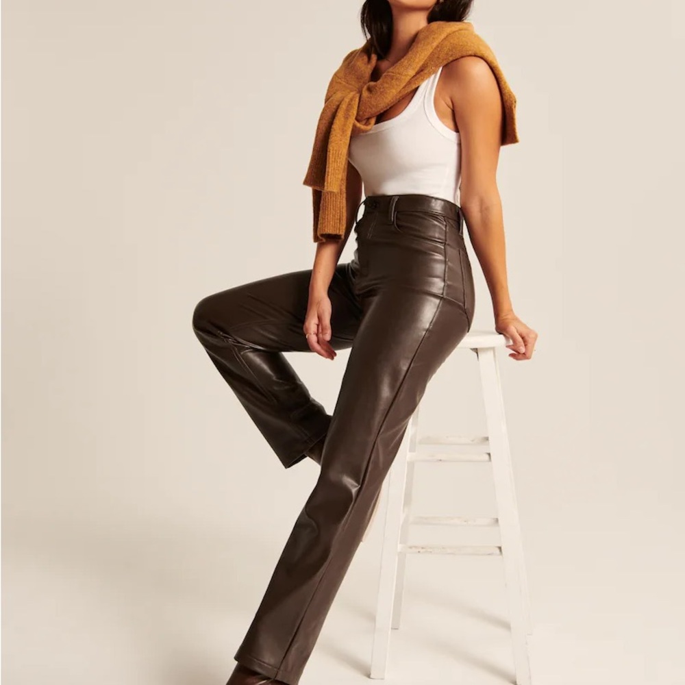 Abercrombie Curve Love Vegan Leather 90s Straight Pants